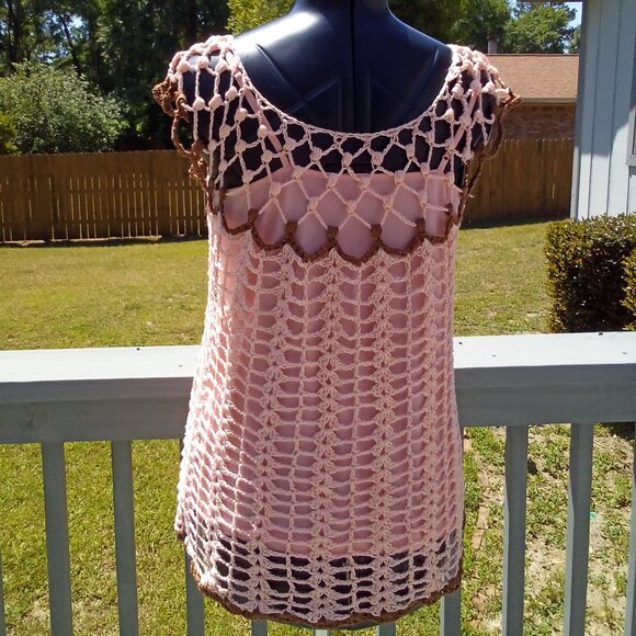 Handed Crafted Summer Tunic Top,  Color Peach and Brown, Size Large. - Picture 4 of 5